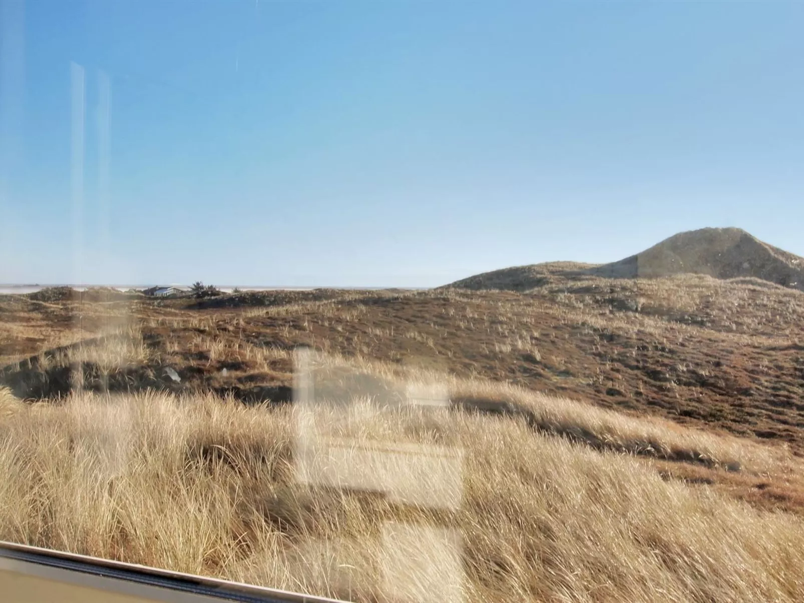 "Swanja" -  from the sea-Binnen