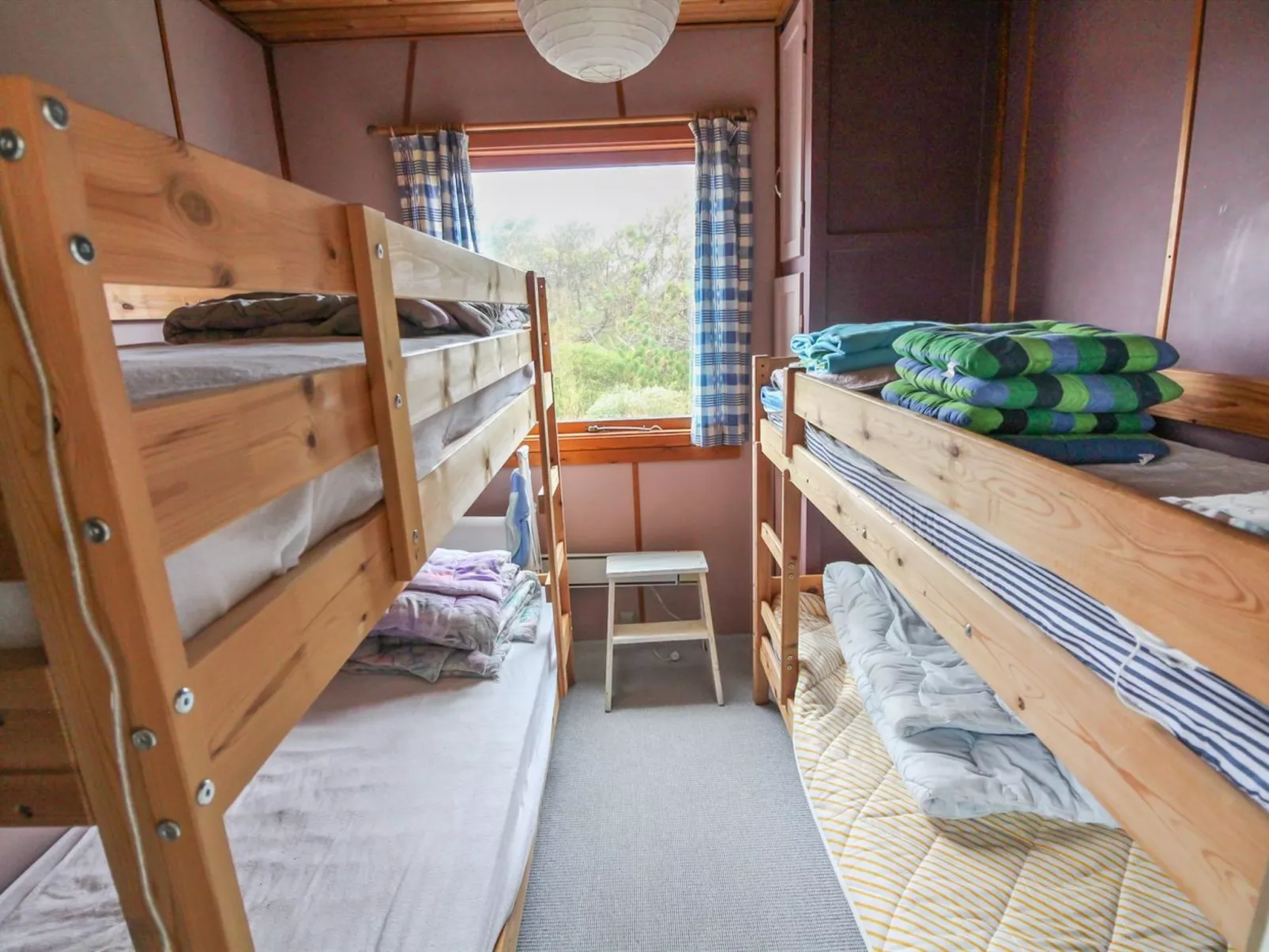 "Jerk" - 250m from the sea-Binnen