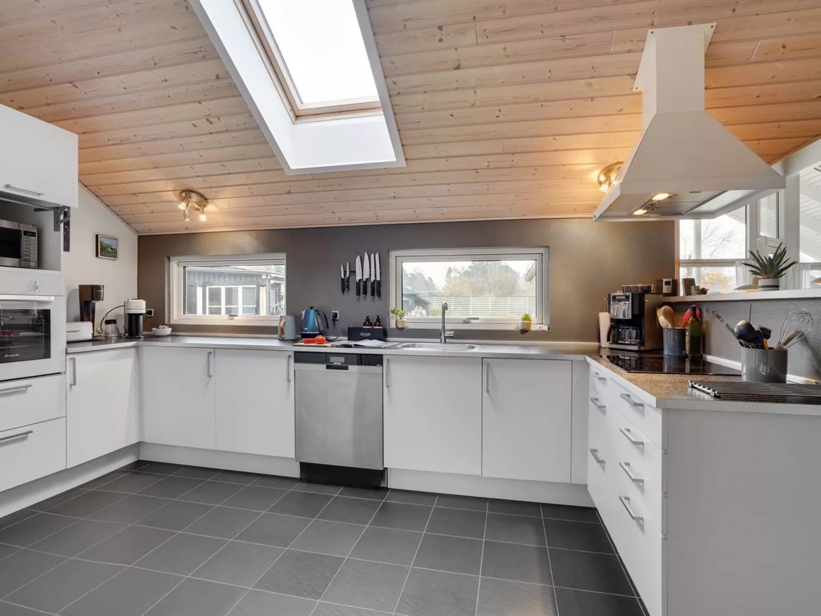 "Hegge" - 300m from the sea-Binnen