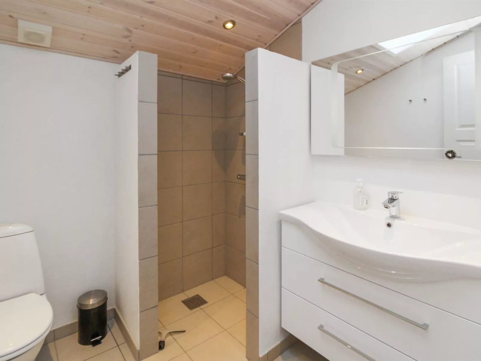 "Daje" - 600m from the sea-Binnen