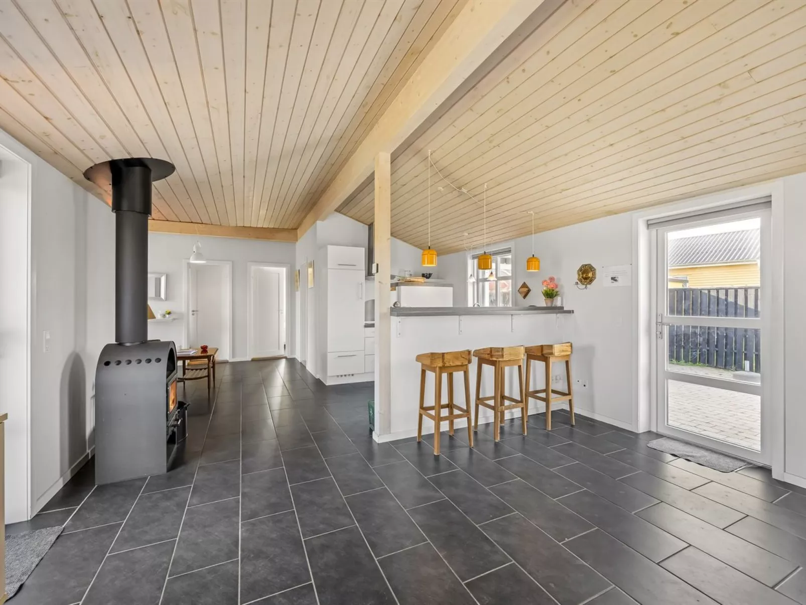 "Fabio" - 450m from the sea-Binnen