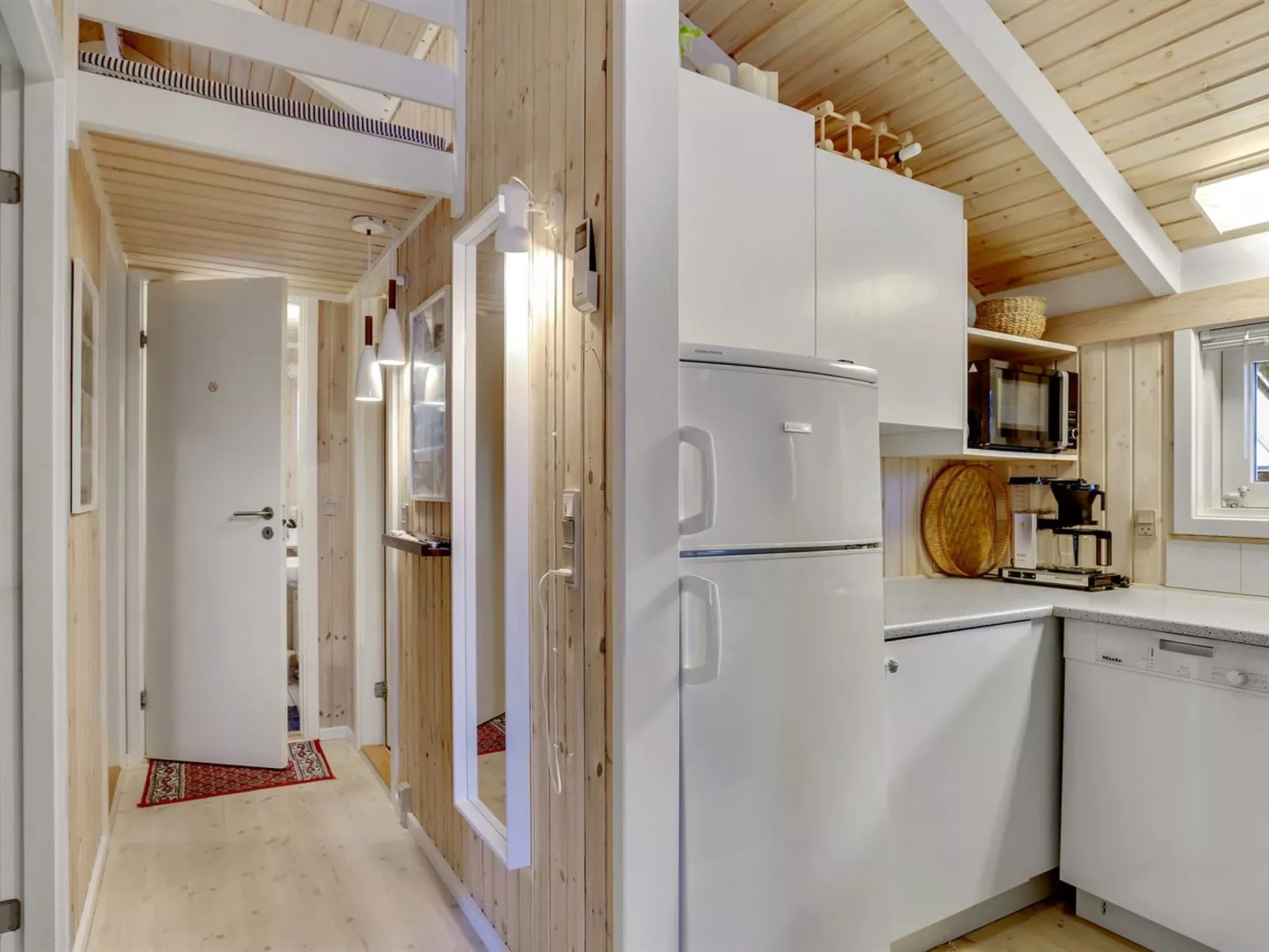 "Berenice" - 250m from the sea-Binnen