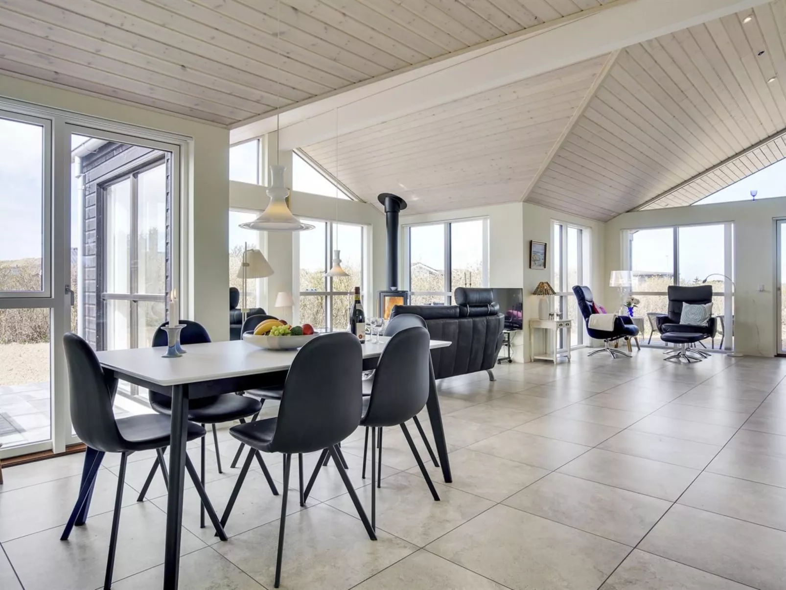 "Luci" - 500m from the sea-Binnen