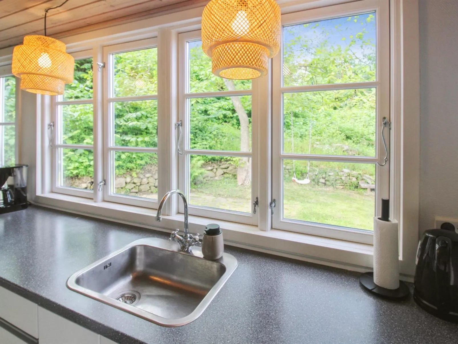 "Fabine" - 50m from the sea-Binnen