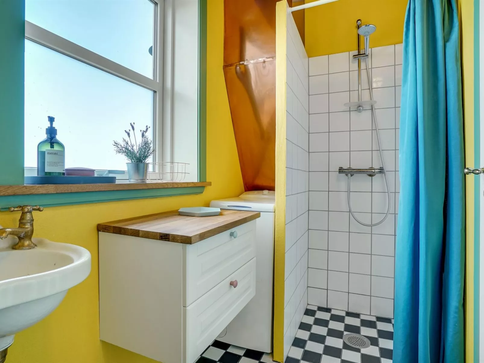 "Quirina" - 75m from the sea-Binnen