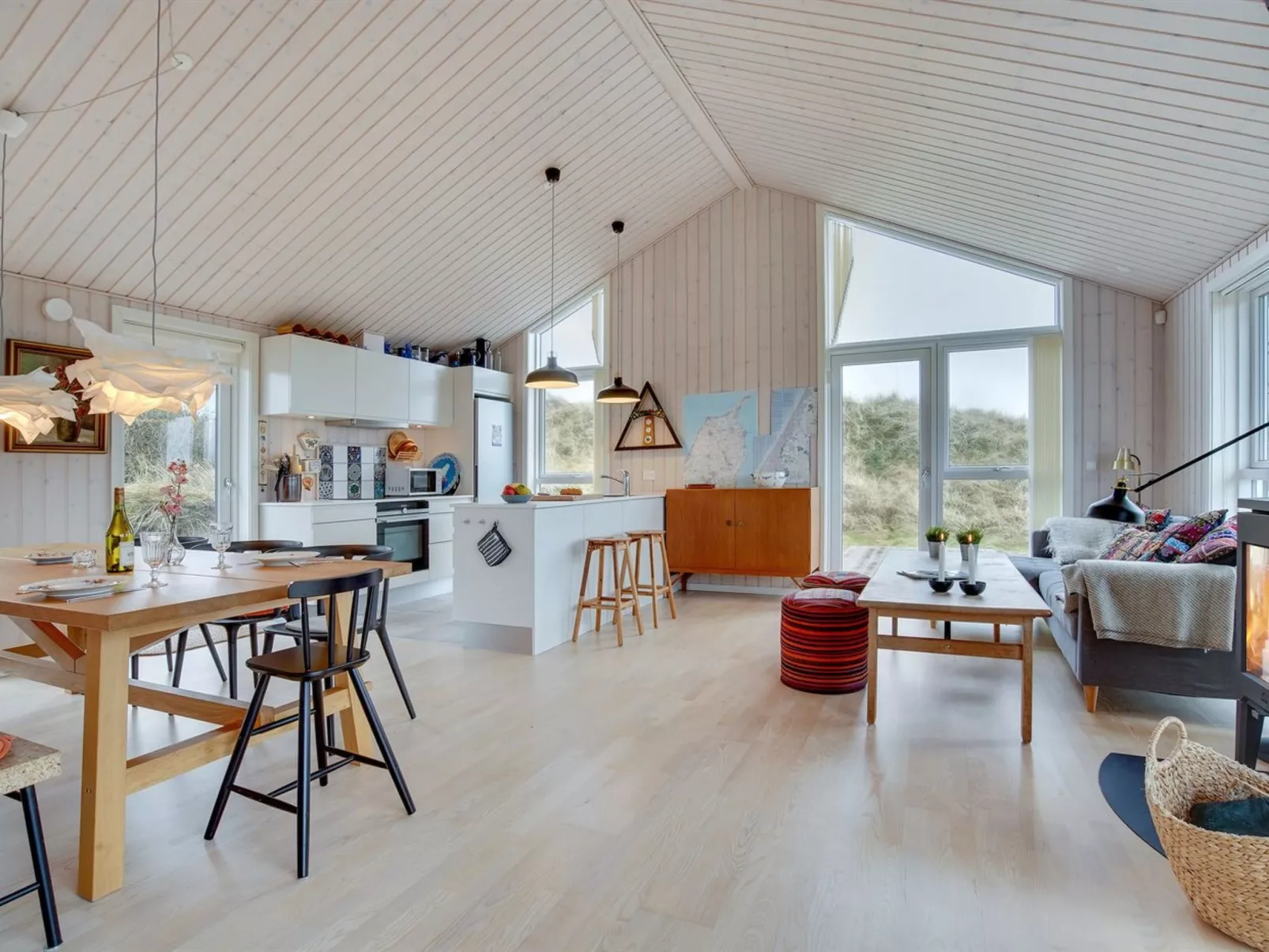 "Marthine" - 200m from the sea-Binnen