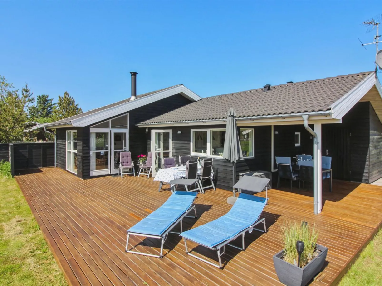 "Hampus" - 500m from the sea-Buiten