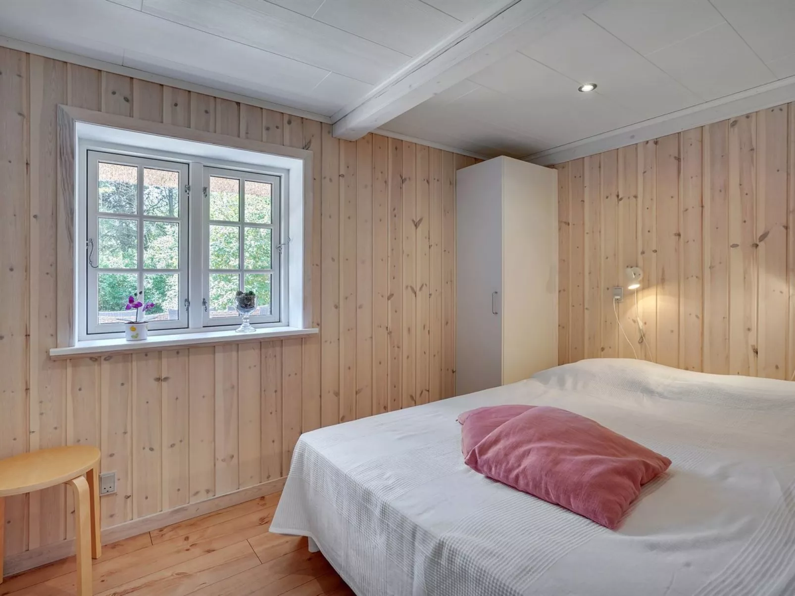 "Gudmund" - 3.9km from the sea-Binnen