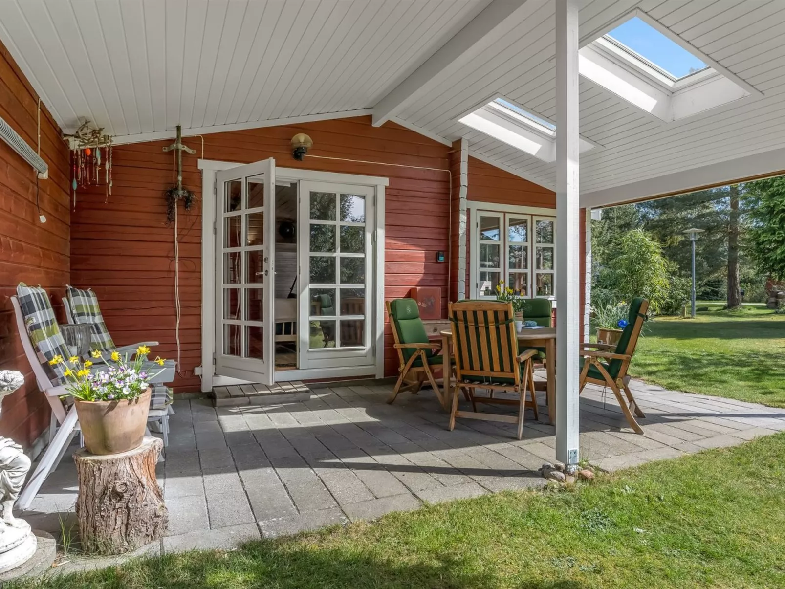 "Berit" - 700m from the sea-Buiten