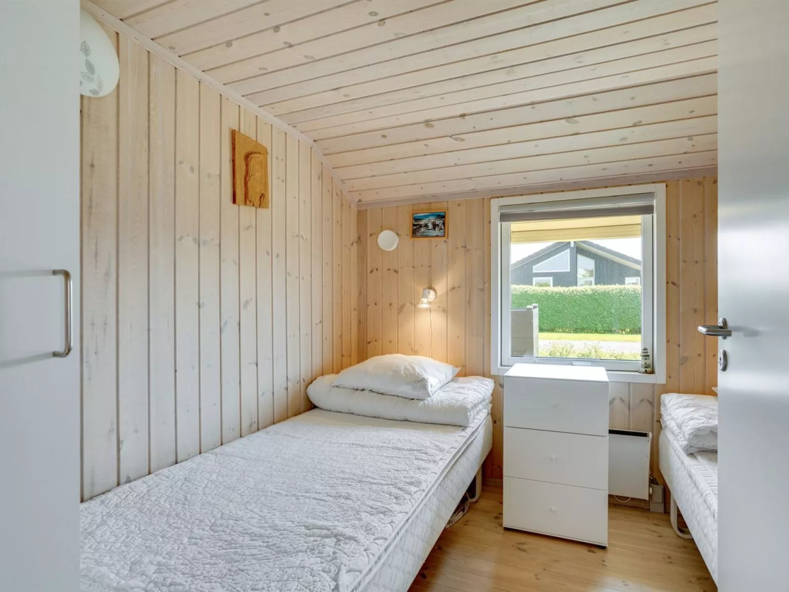 "Albantine" - 150m from the sea-Binnen