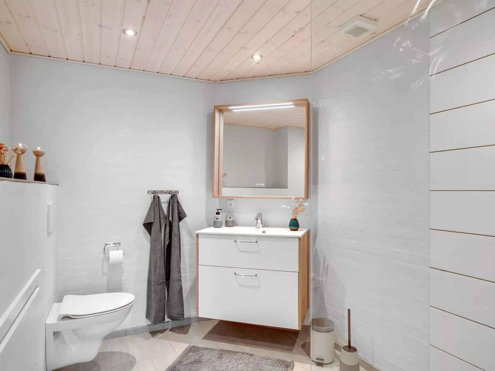 "Rebecca" - 1.5km from the sea-Binnen