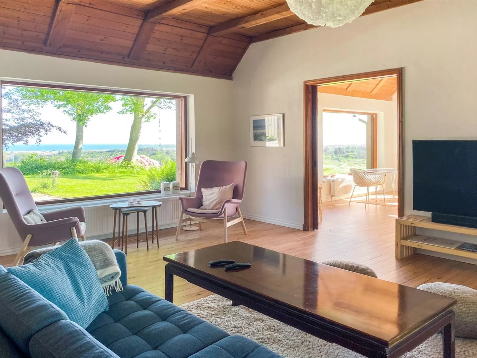 "Nella" - 1.2km from the sea-Binnen