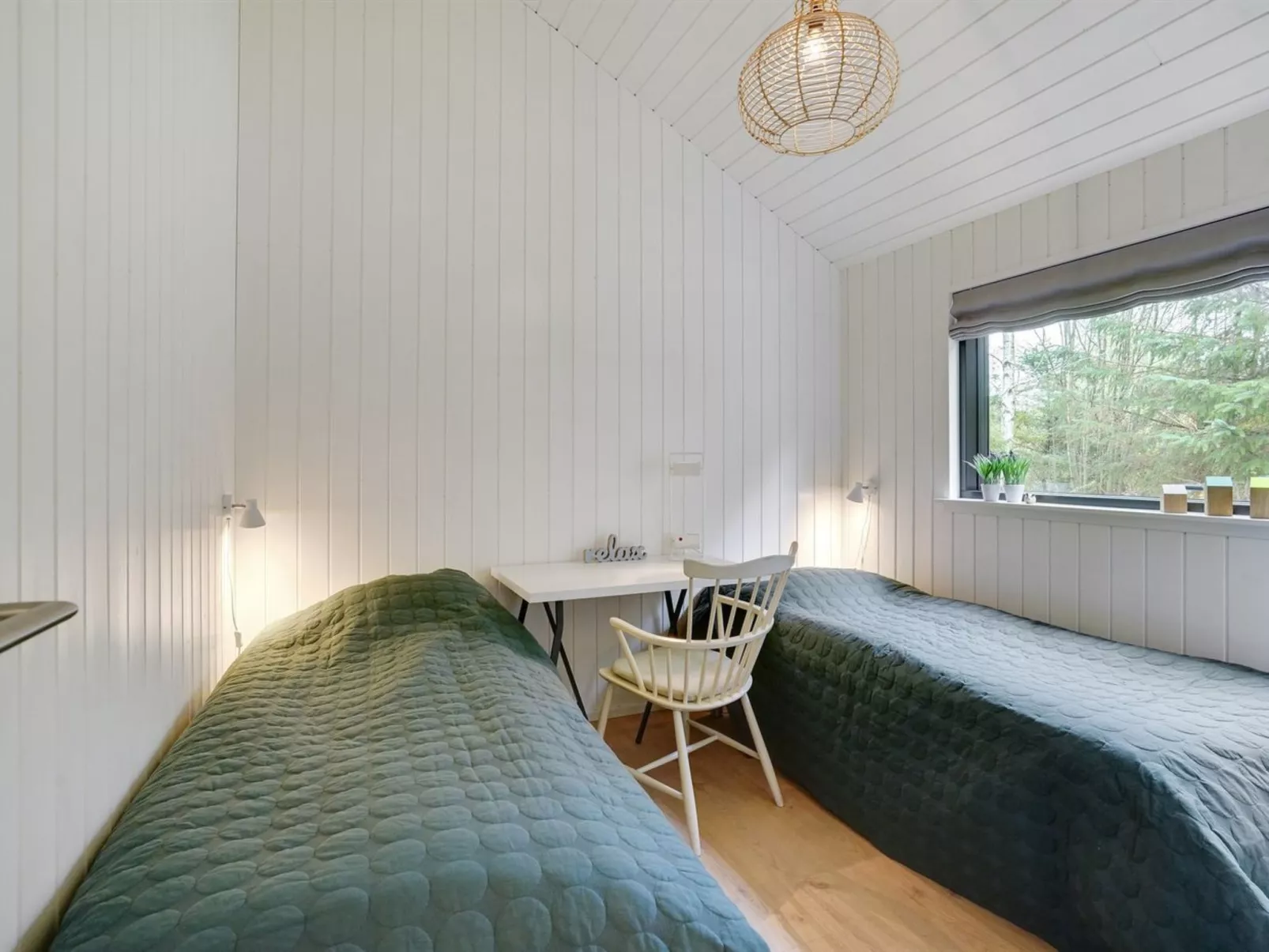 "Tilke" - 400m from the sea-Binnen