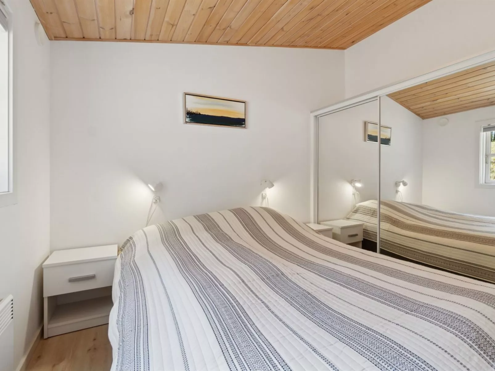 "Hallgerd" - 800m from the sea-Binnen