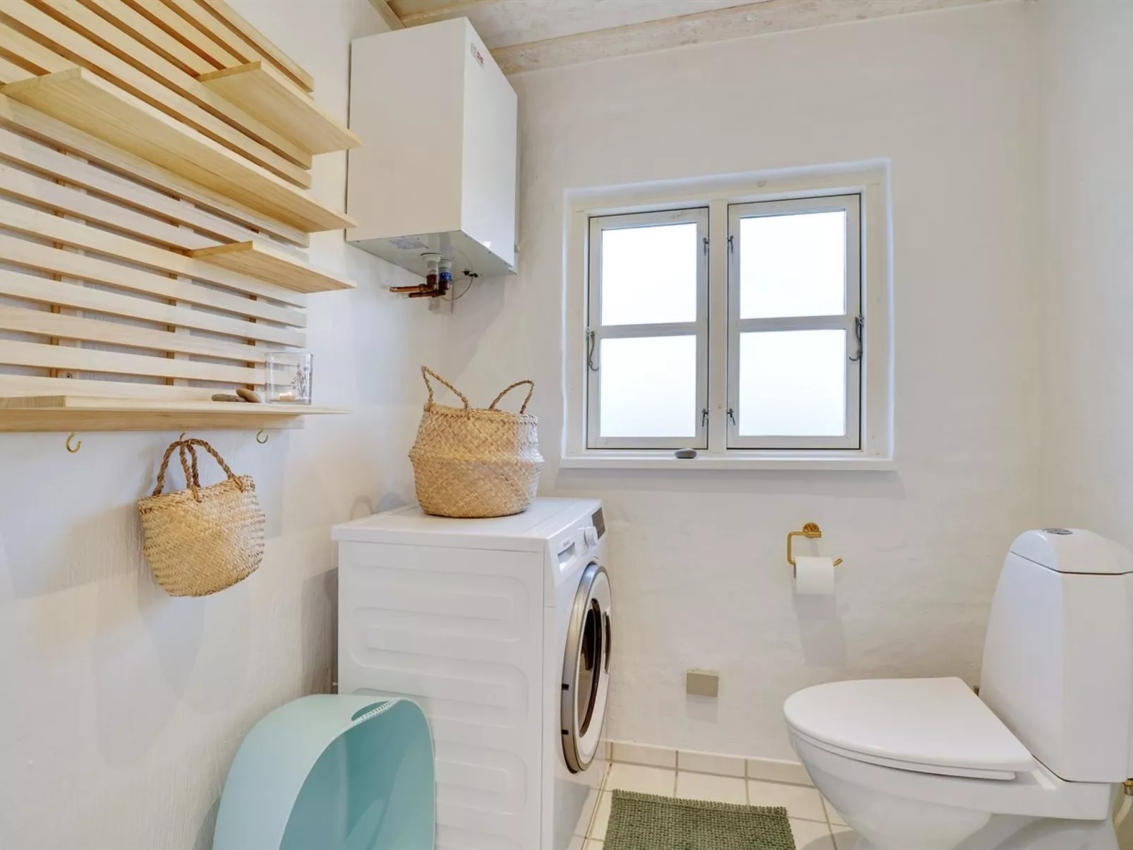 "Meindor" - 350m from the sea-Binnen