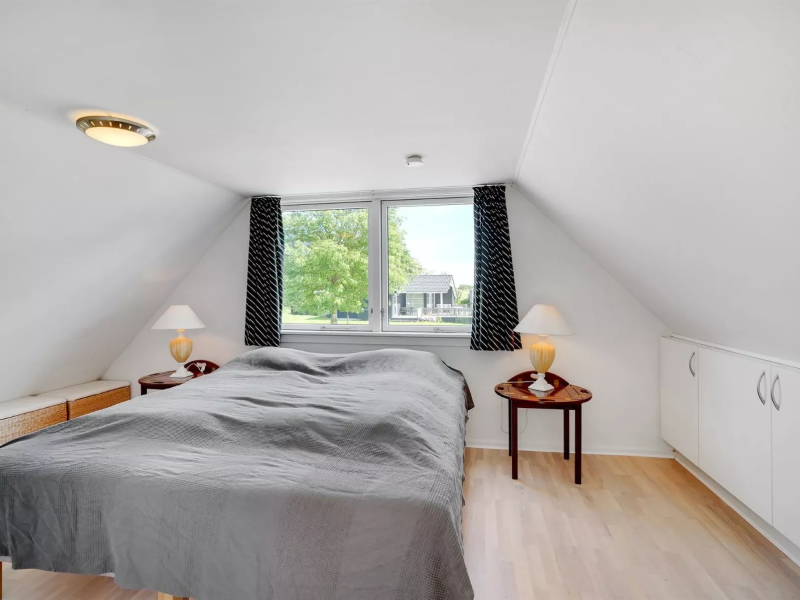 "Edvia" - 700m to the fjord-Binnen