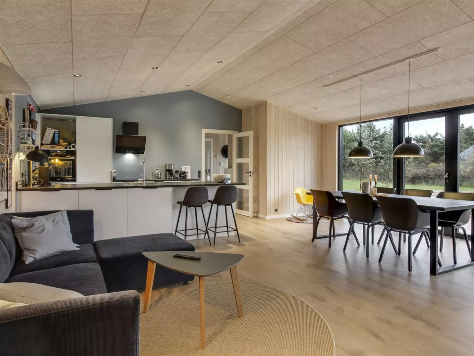 "Tatania" - 800m from the sea-Binnen