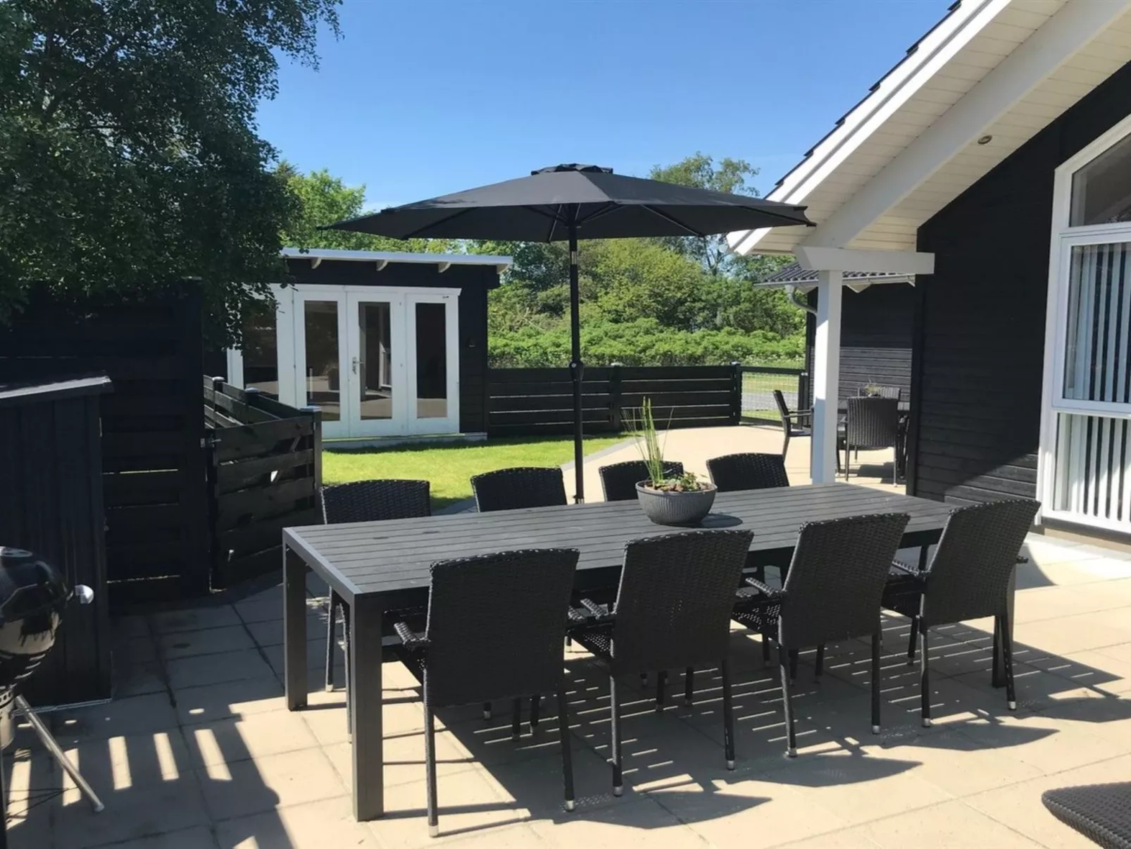 "Swavi" -  from the sea-Buiten