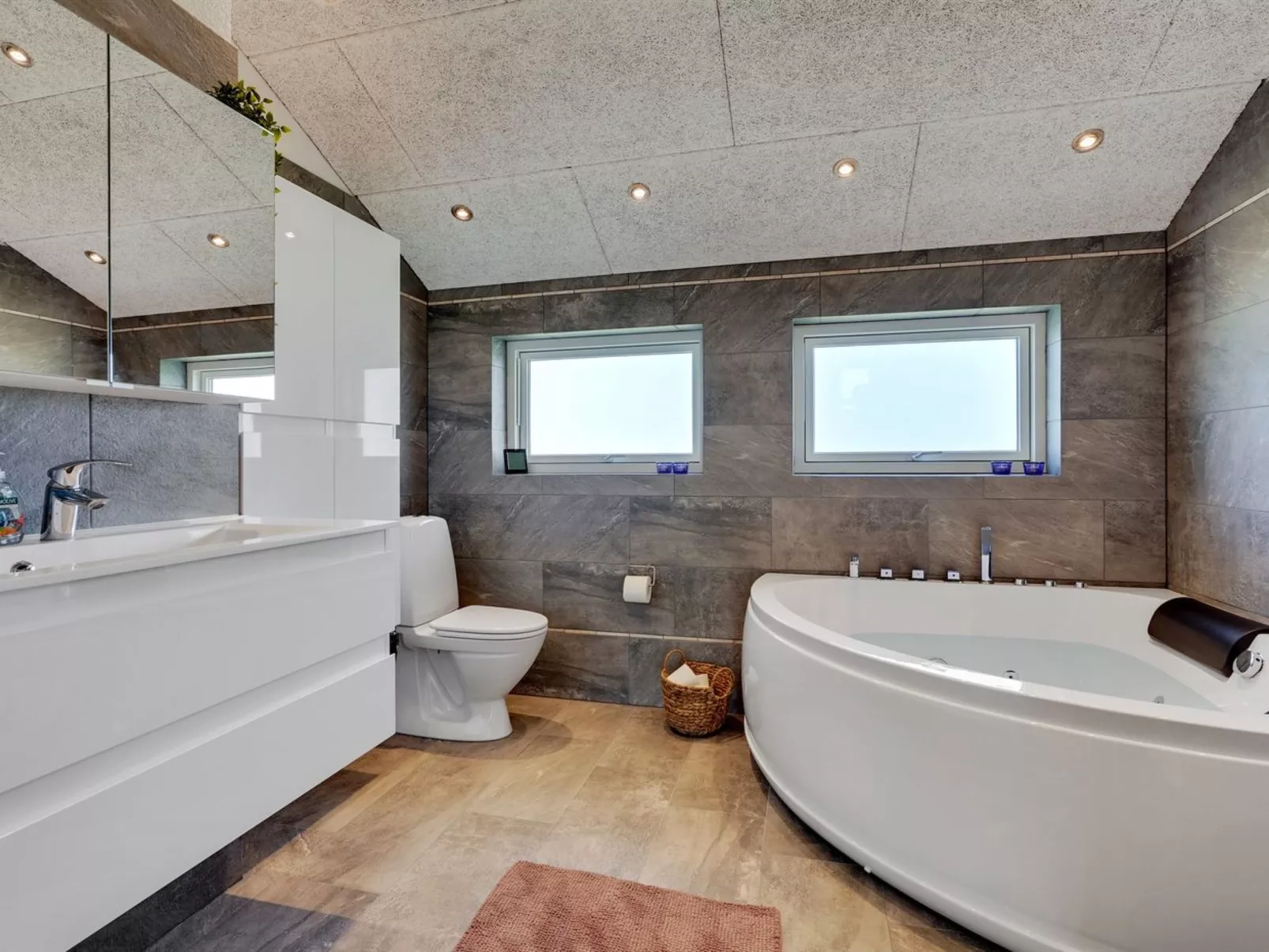 "Elsebet" - 600m from the sea-Binnen