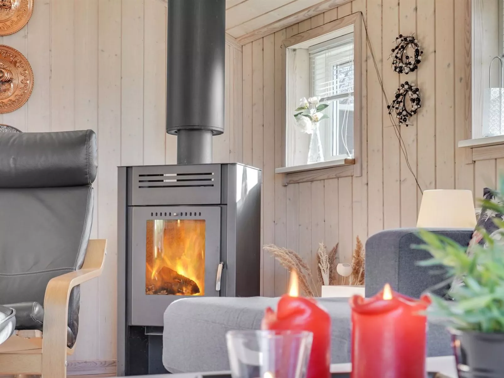 "Jil" - 750m from the sea-Binnen