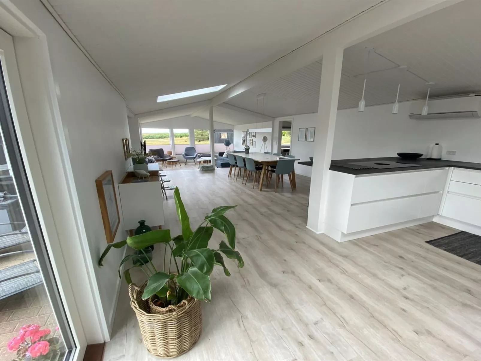 "Albert" - 340m from the sea-Binnen