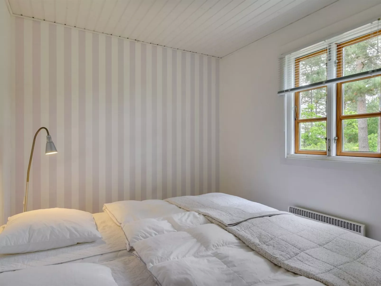 "Jute" - 100m from the sea-Binnen