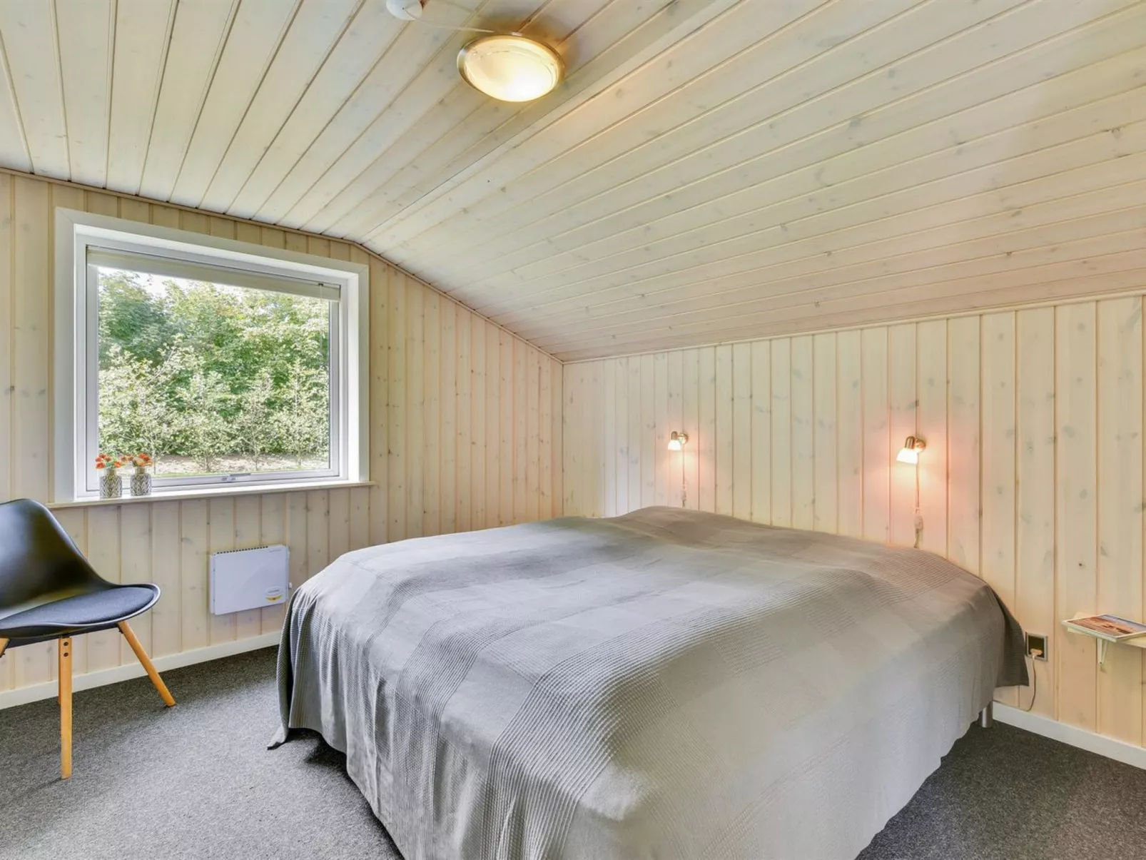 "Anabella" - 400m to the fjord-Binnen