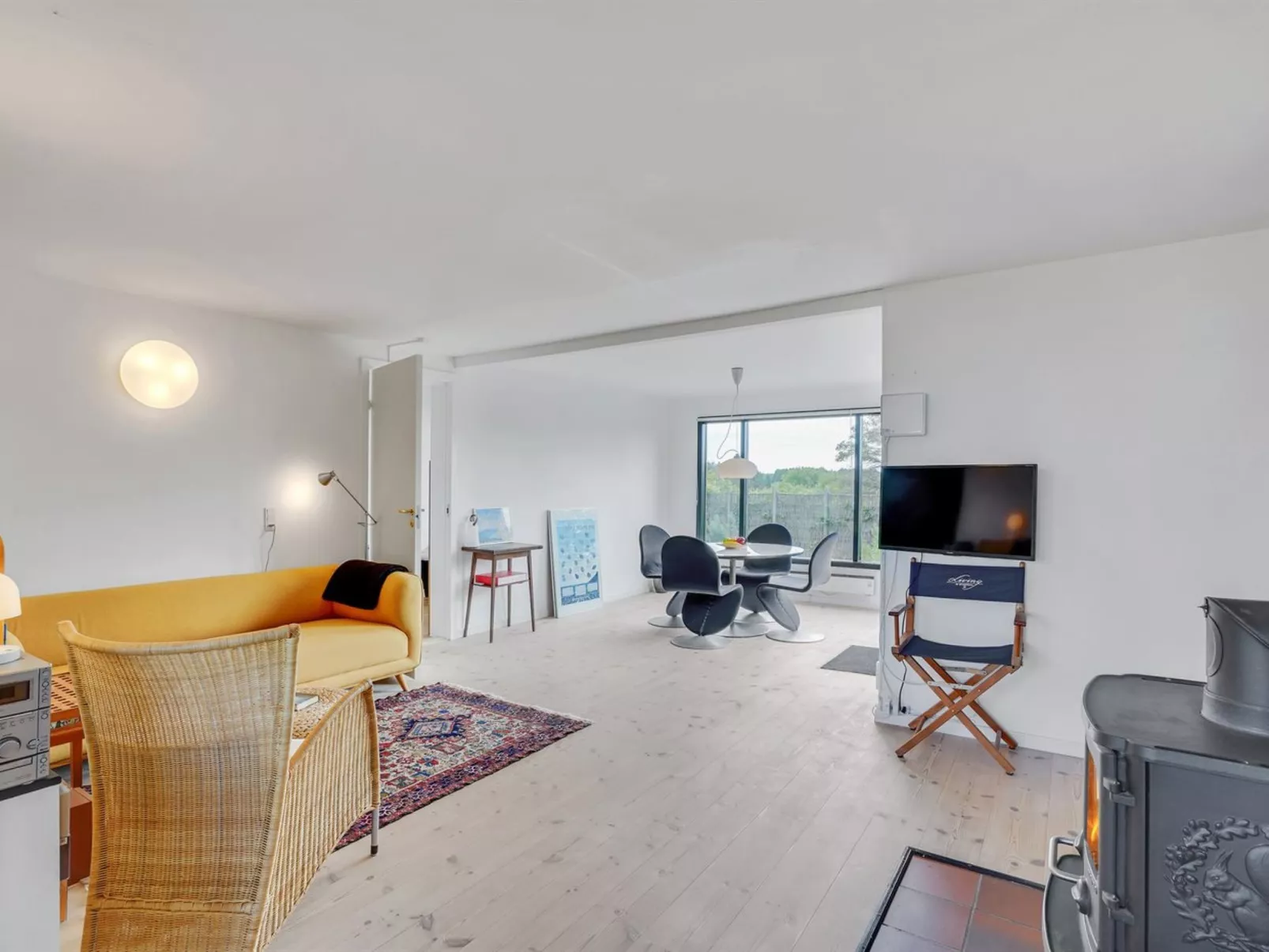 "Lok" - 90m to the fjord-Binnen