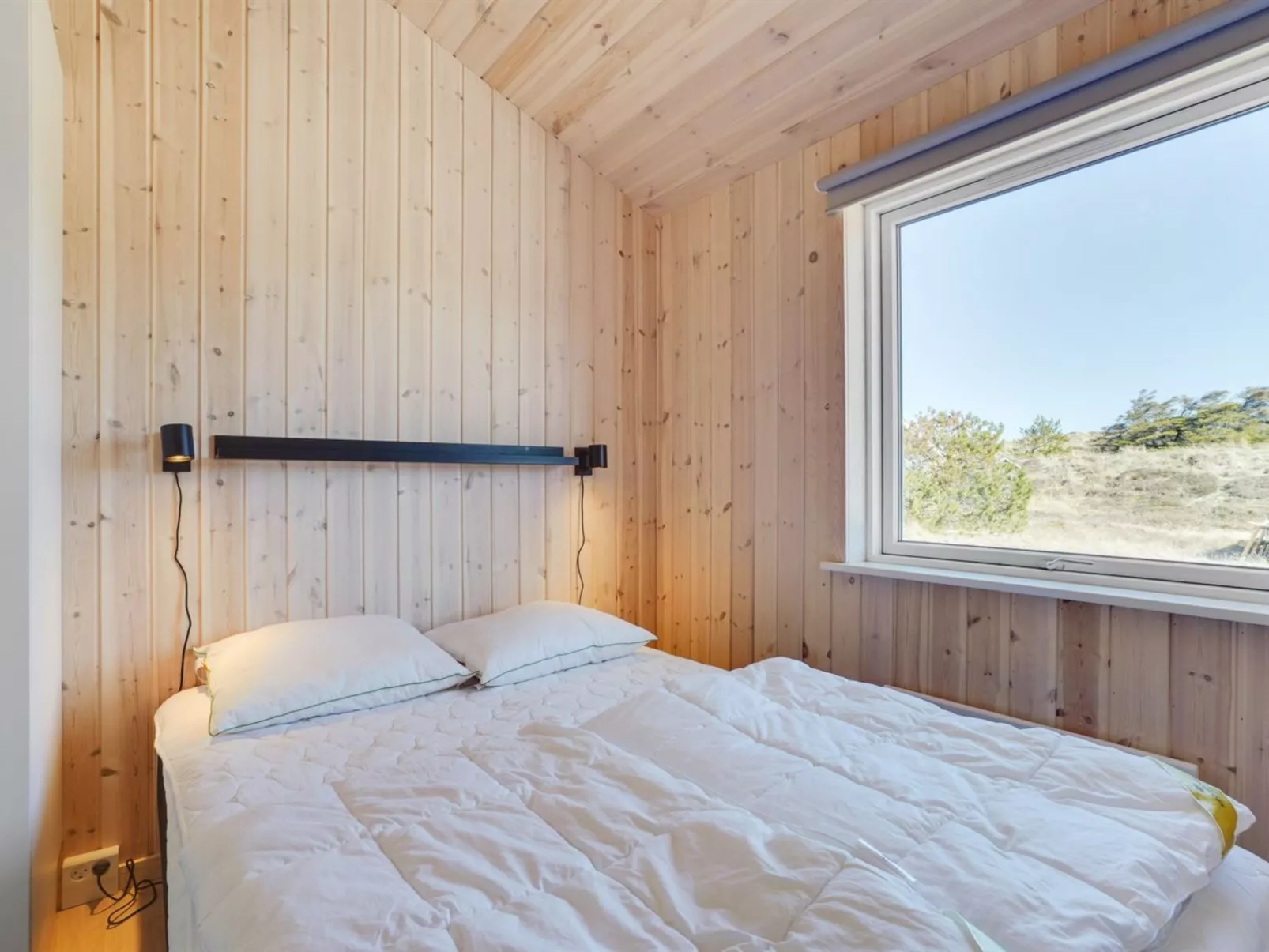 "Gyrial" - 950m from the sea-Binnen