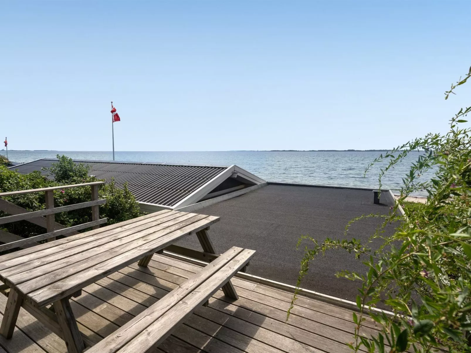 "Pellervo" - 20m from the sea-Buiten