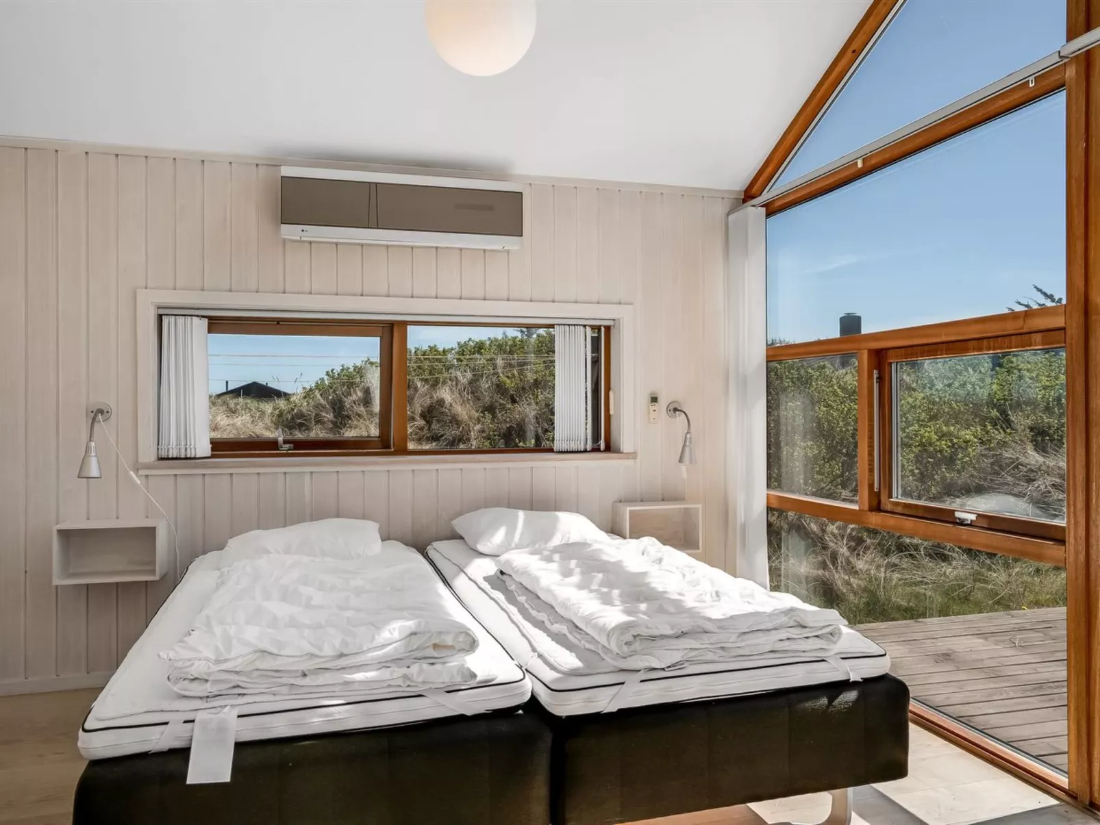 "Erko" - 150m from the sea-Binnen