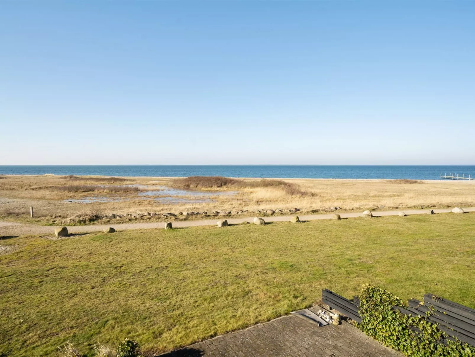 "Lucjan" - 50m from the sea-Buiten