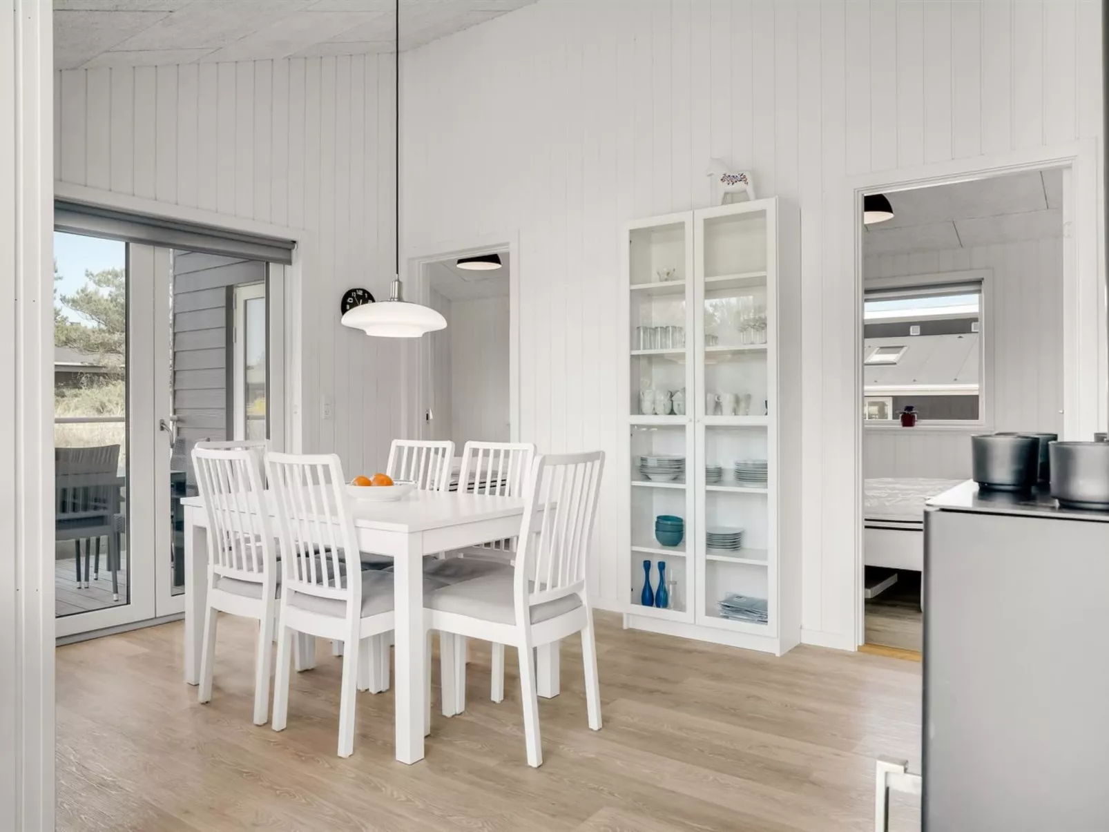 "Raakel" - 950m from the sea-Binnen