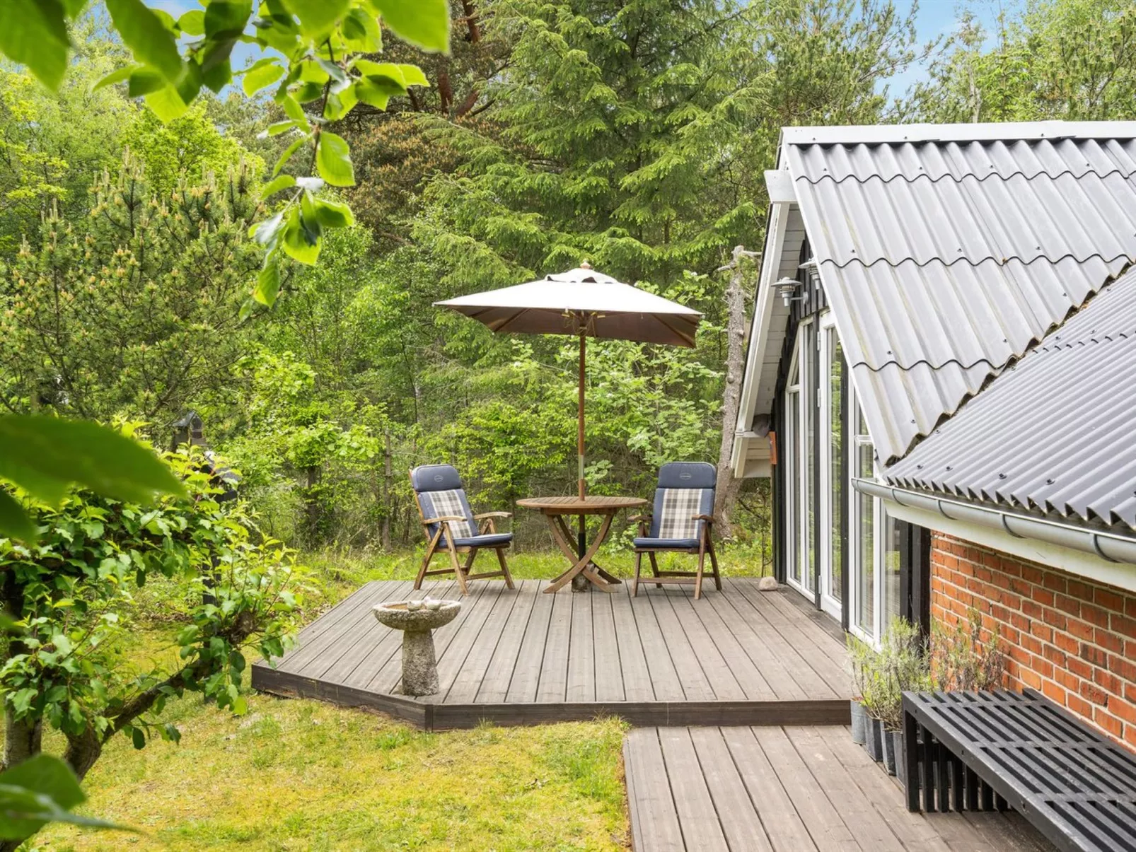 "Yonna" - 400m from the sea-Buiten