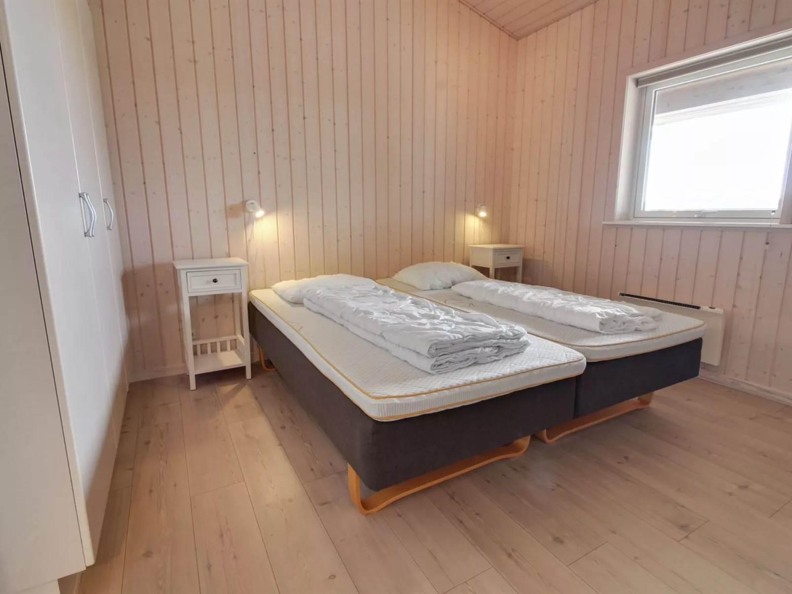 "Sorella" - 800m from the sea-Binnen