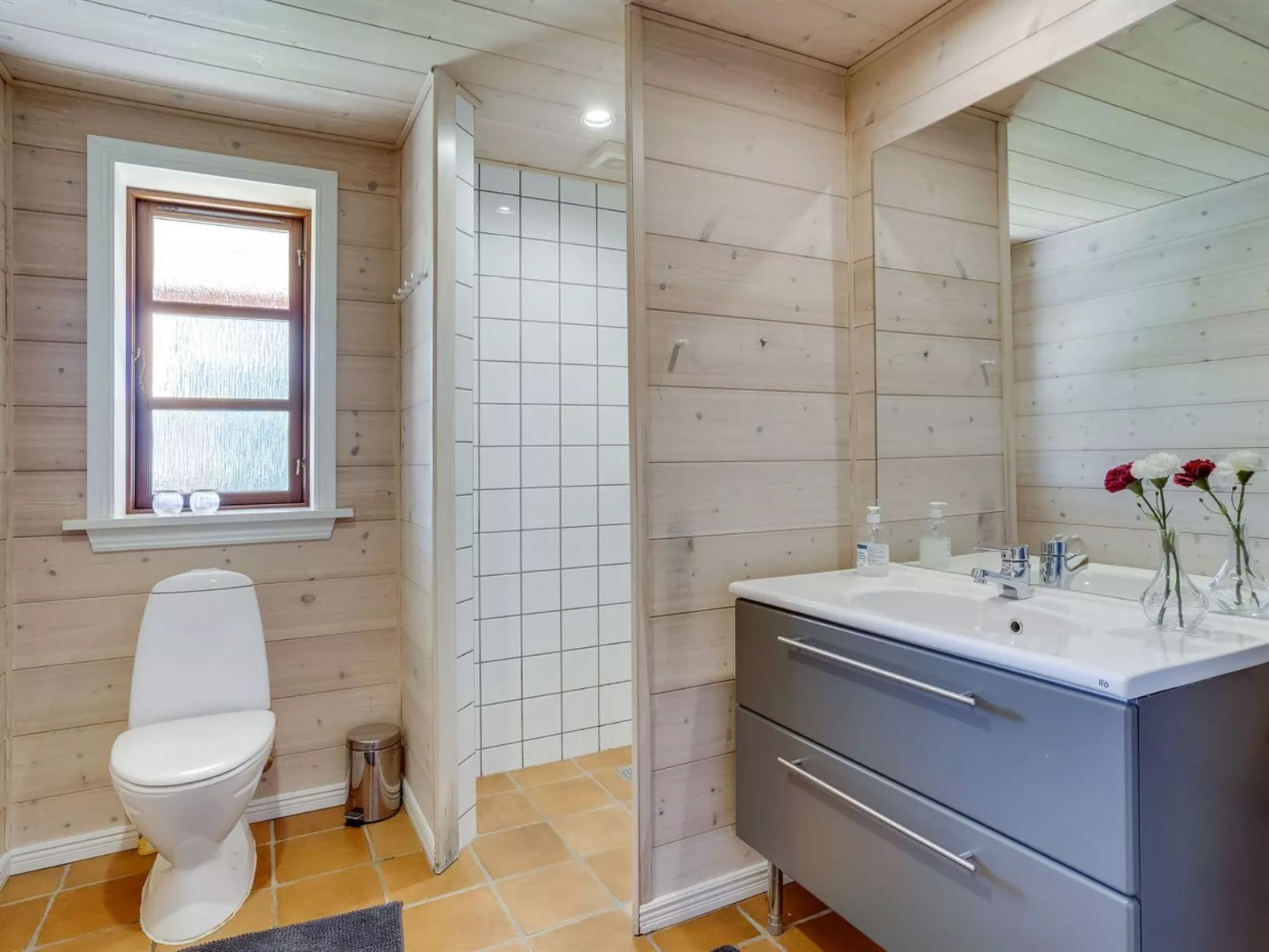 "Floriane" - 700m from the sea-Binnen