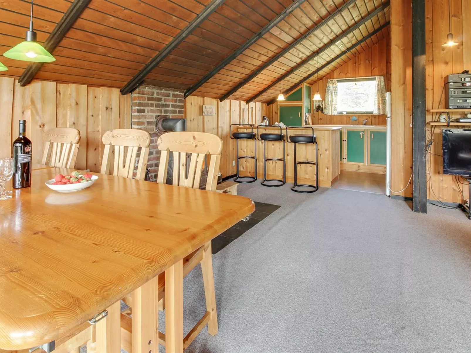 "Ingwin" - 250m to the fjord-Binnen