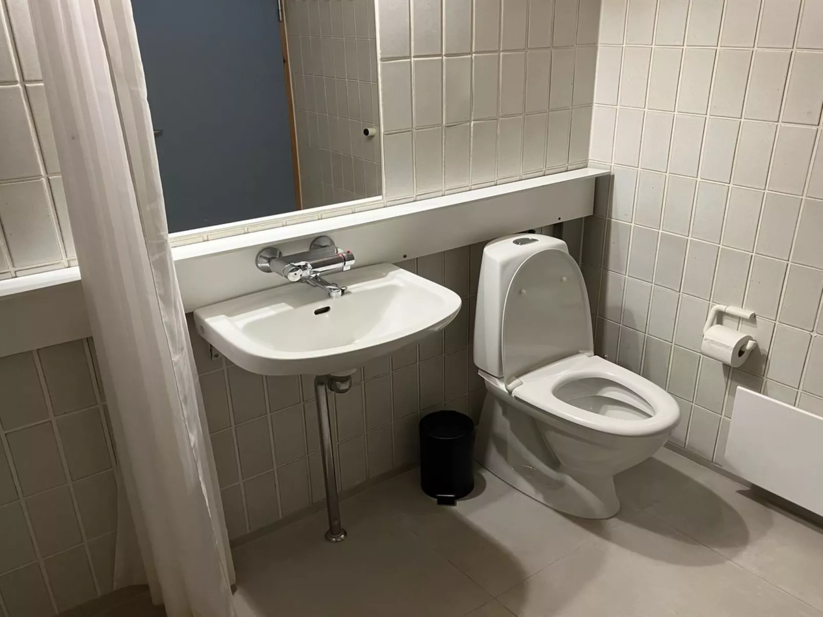 "Robert" - 250m from the sea-Binnen