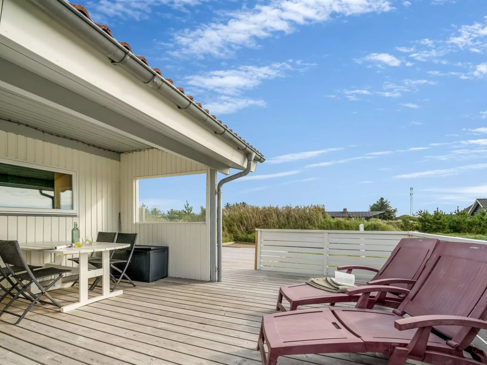 "Saxe" -  from the sea-Buiten