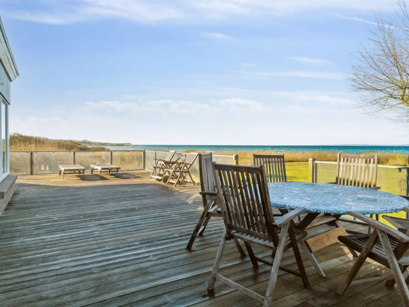 "Dzavid" - 10m from the sea-Buiten