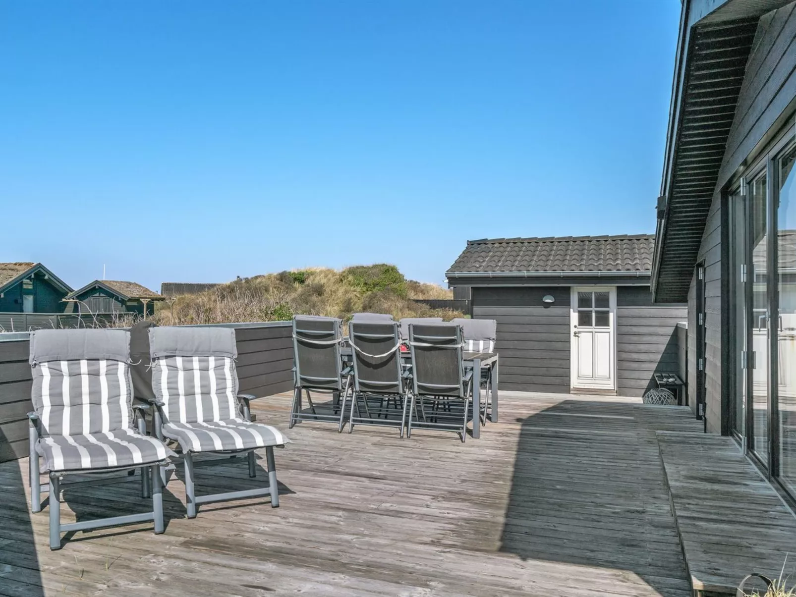 "Aviana" - 175m from the sea-Buiten