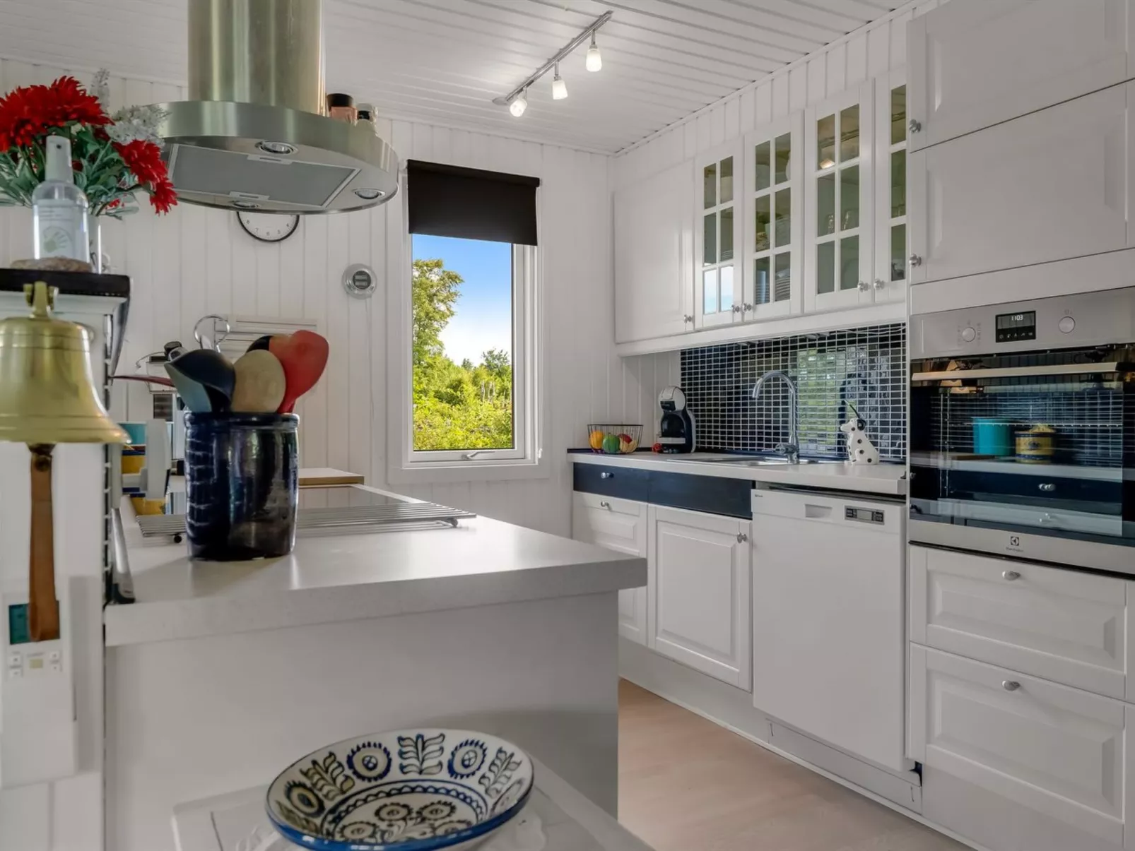 "Aima" - 400m from the sea-Binnen