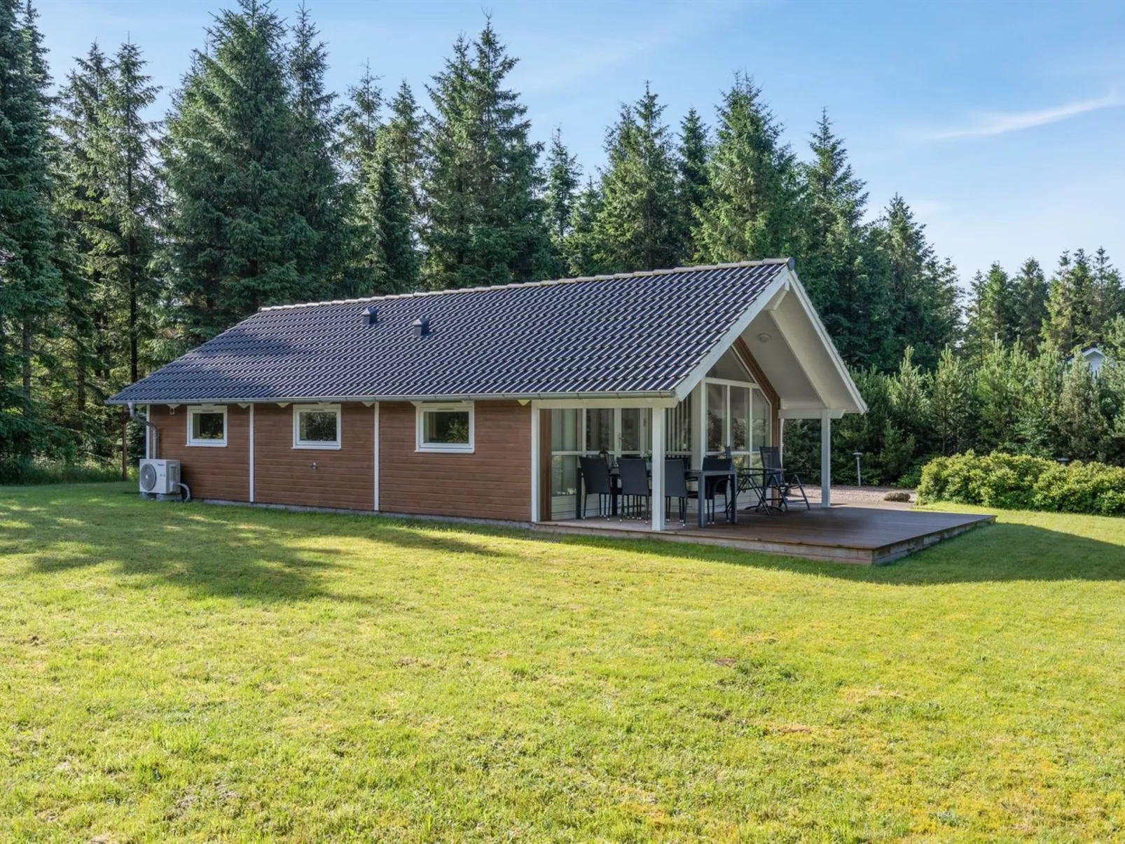 "Lisel" - 25km from the sea-Buiten