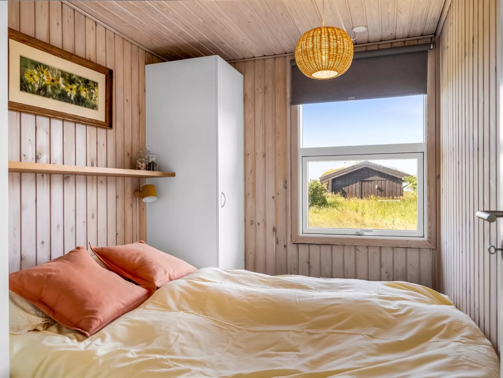 "Aatu" - 360m from the sea-Binnen