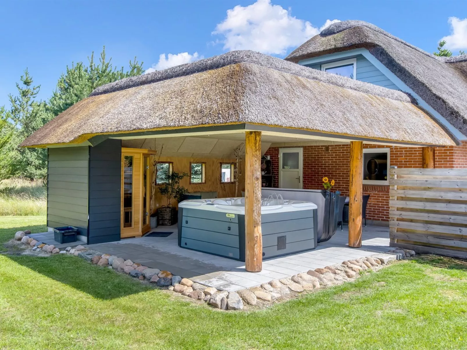 "Arja" - 2.2km from the sea-Buiten