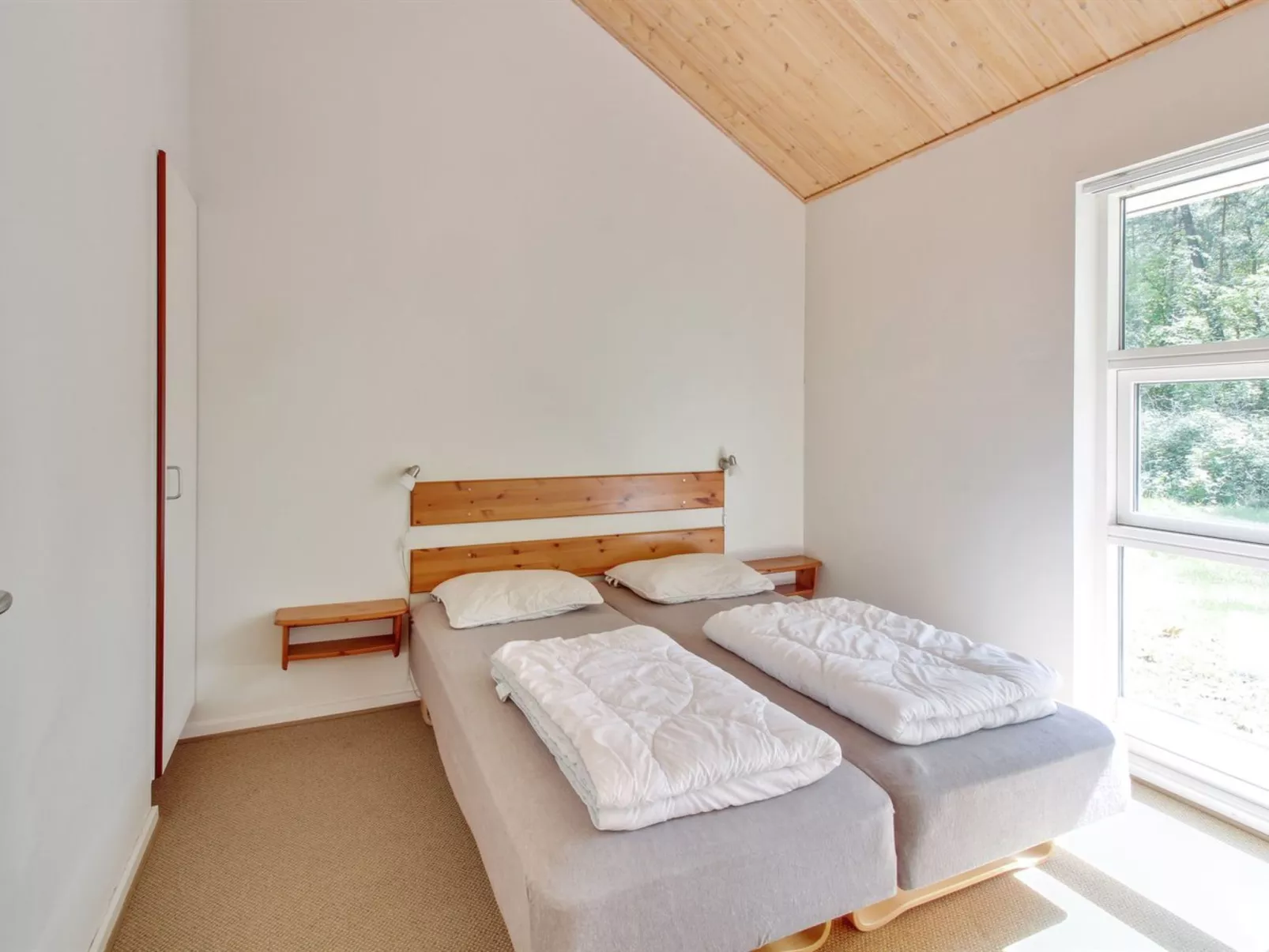 "Verner" - 500m from the sea-Binnen