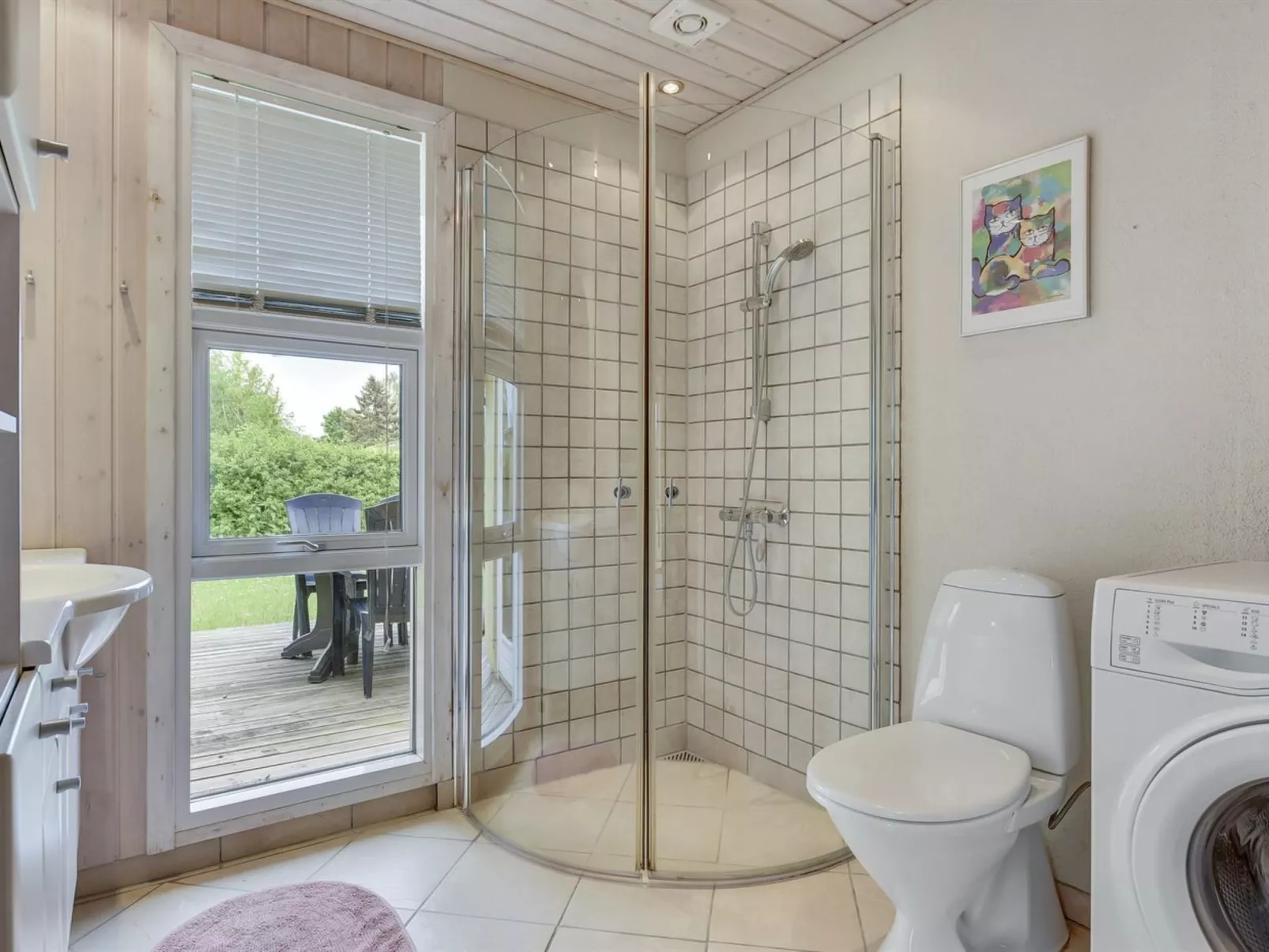 "Virpi" - 400m from the sea-Binnen