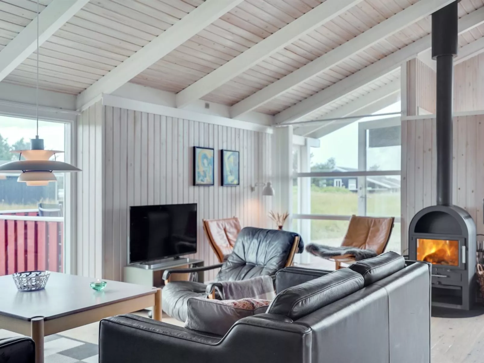 "Bertie" - 700m from the sea-Binnen