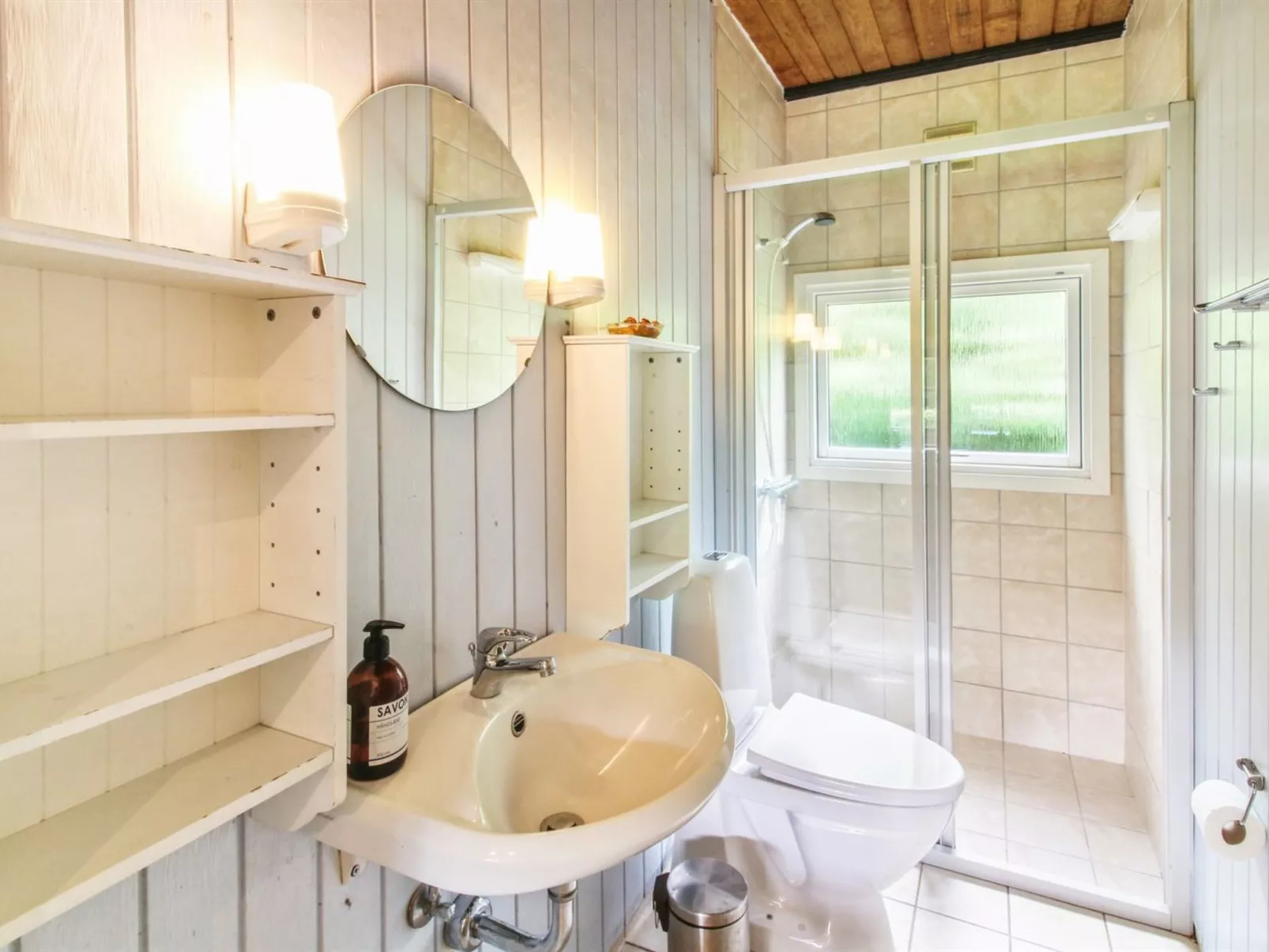 "Faustina" - 29km from the sea-Binnen