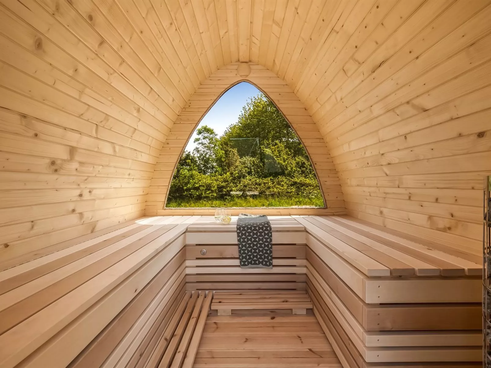 "Måns" - 500m to the fjord-Buiten